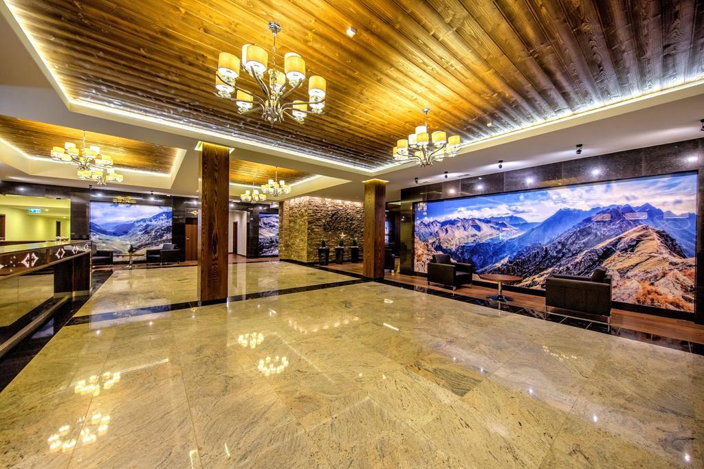 Grand Stasinda Hotel Bukowina Tatrzanska Bagian luar foto