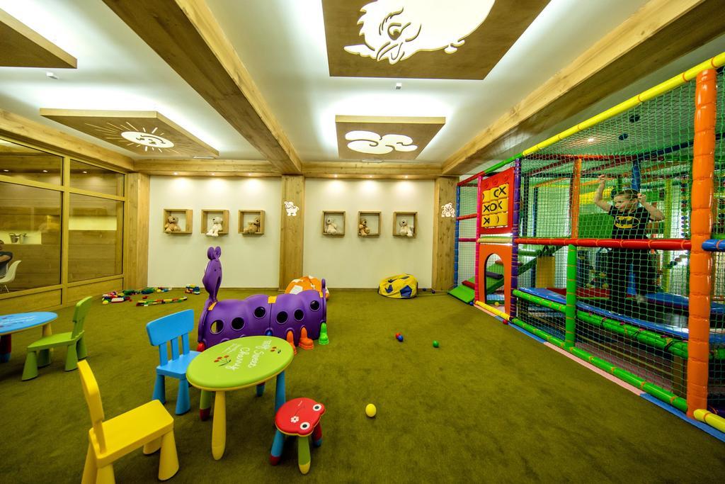 Grand Stasinda Hotel Bukowina Tatrzanska Bagian luar foto
